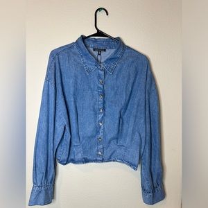 NEW GLORY Blue Long sleeved cropped medium acid wash denim shirt